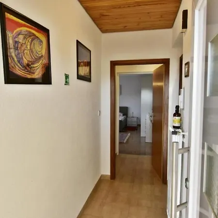 Apartmán In Mit Gepflegtem Garten Umag