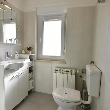 Apartmán In Mit Gepflegtem Garten Umag